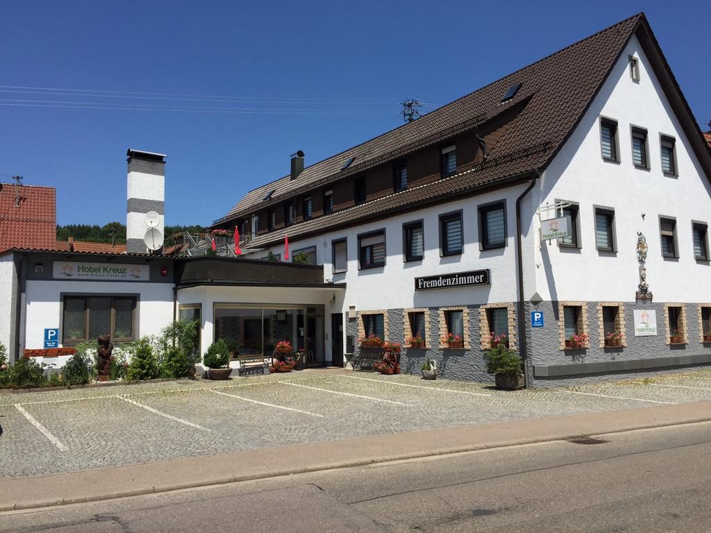 Hotel Kreuz Schwäbisch Gmünd Екстериор снимка