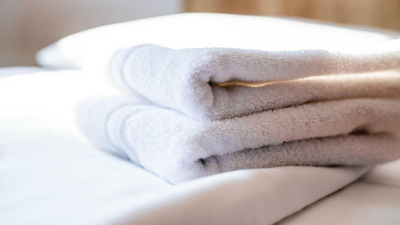 Hotel Kreuz Schwäbisch Gmünd Екстериор снимка
